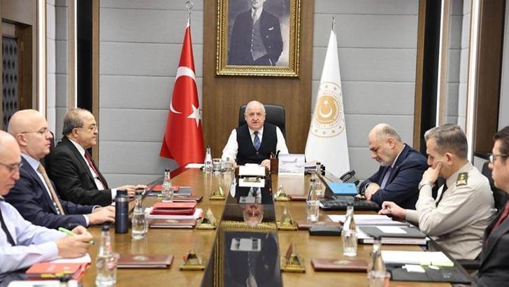 Bakan Güler: Irak ve Suriye'de 59 terörist etkisiz hale getirildi