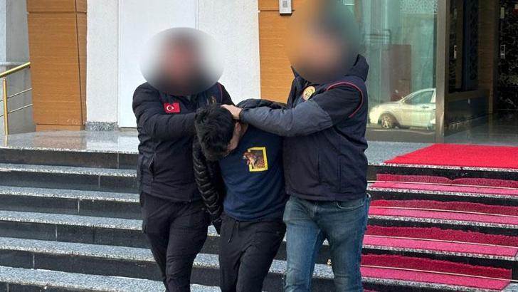 Şehitlere, milli değerlere ve Cumhurbaşkanı'na hakaretten tutuklandı