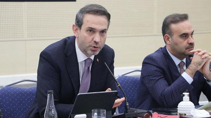 Bakan Bayraktar: Cari açığı ülkemizin gündeminden çıkarmayı hedefliyoruz