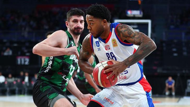 Anadolu Efes - Darüşşafaka Lassa: 85-78