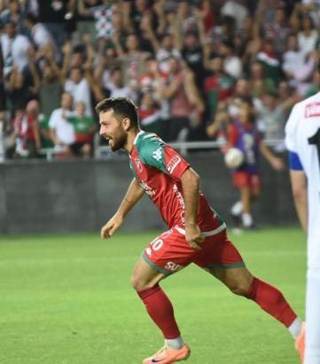 Karşıyaka'da Emre Gemici gitti