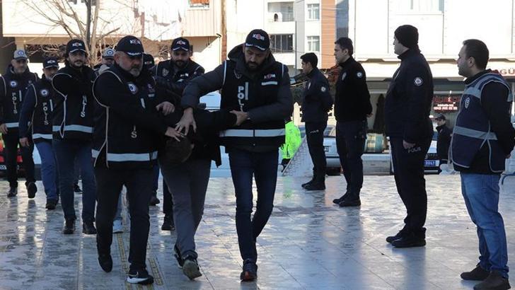 Silahlı saldırı hazırlığında olan 3 kişi tutuklandı