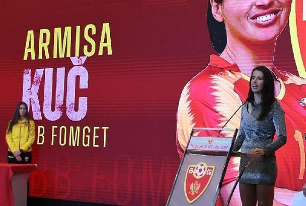 Ankara'da gollerine devam eden Armisa Kuc, Karadağ'da "Yılın Futbolcusu" seçildi