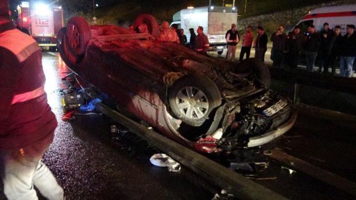 Tuzla D-100 Karayolu'nda karşı şeride geçerek takla atan otomobilin sürücüsü ağır yaralandı