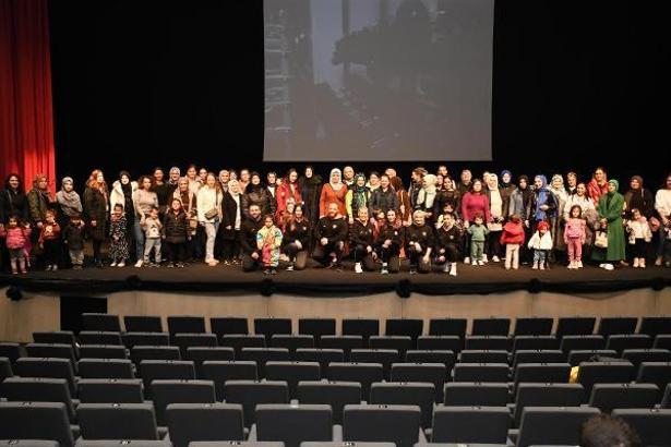 Balıkesir Büyükşehir Belediyesi, annelerin spora katılımını destekliyor