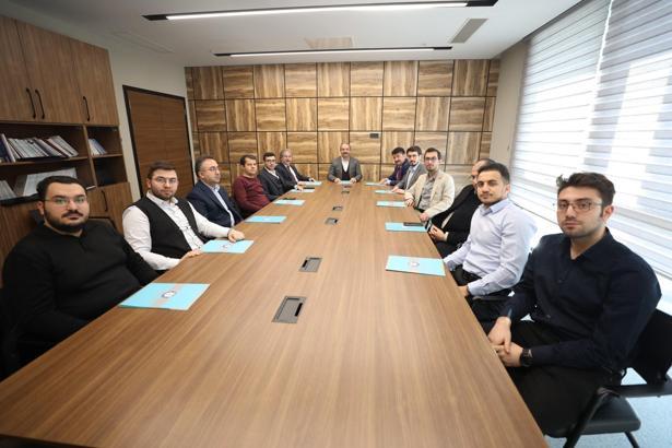 Sağlık-Sen: Kamuda çalışan hekimlerin tabip odalarına üye olmaları teşvik edilmeli