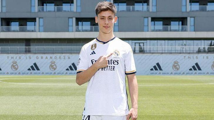 Arda Güler, Real Madrid formasıyla ilk maçına çıktı