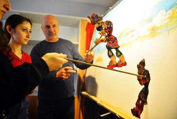 700 yıllık 'Karagöz’ gölge oyunu, öğretmenler eliyle geleceğe taşınıyor