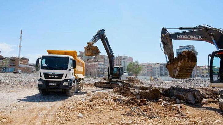 Özhaseki: Malatya'da konut ve iş yerlerini en kısa zamanda teslim edeceğiz