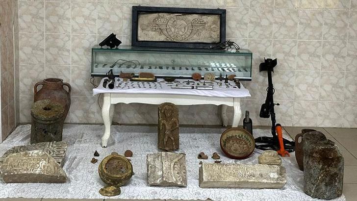 Bursa'da 269 parça tarihi eser ele geçirildi