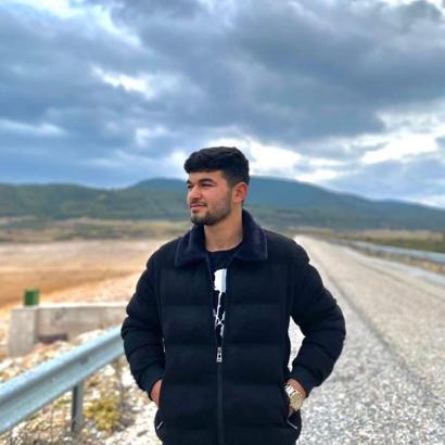 Yem karma makinesine düşerek hayatını kaybetti