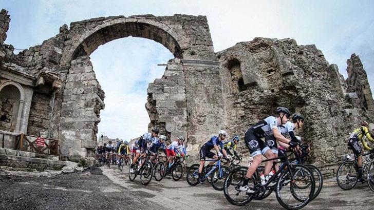 Bisikletin yıldızları Antalya'da yarışacak