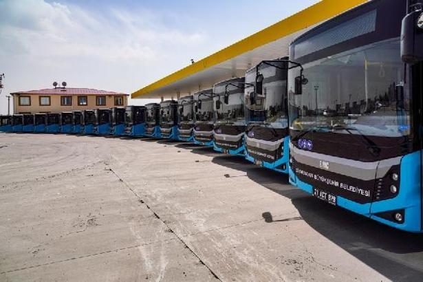 Diyarbakır Büyükşehir Belediyesi, 2023 yılında 32 yeni otobüs aldı