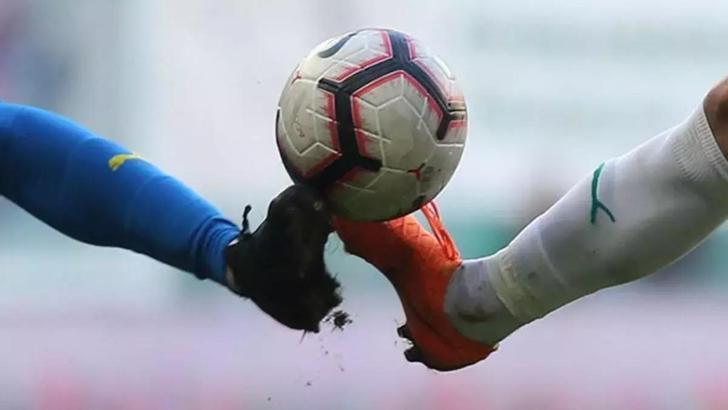 Süper Lig'de yabancı sayısı 12'ye düşürülüyor, ilk 11'deki yabancı sınırı ise kalkıyor