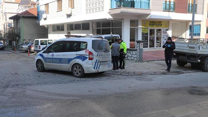 Kamyonetin çarptığı kadın öldü