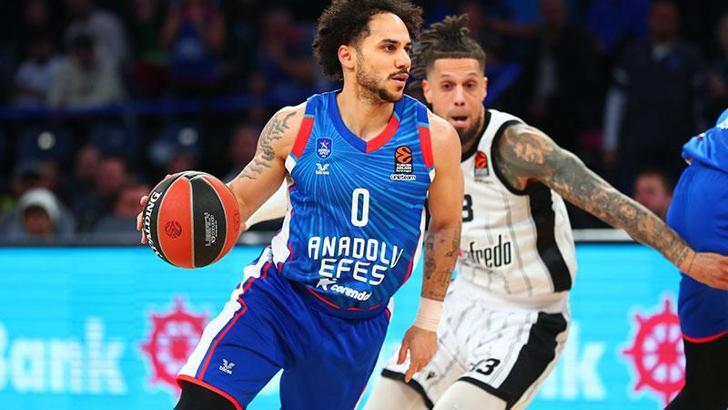 Anadolu Efes - Virtus Bologna: 99-75