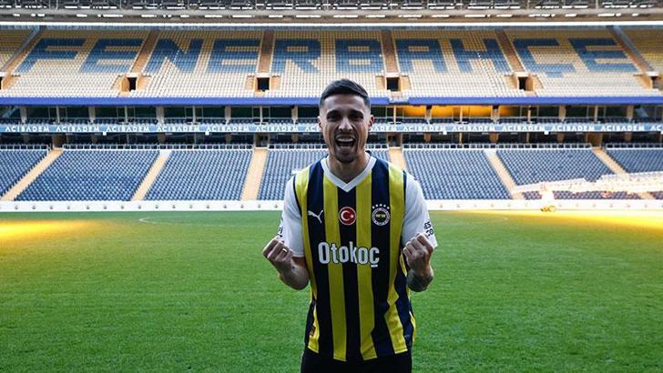 Fenerbahçe, Milan'dan Rade Krunic'i kiralık olarak kadrosuna kattı