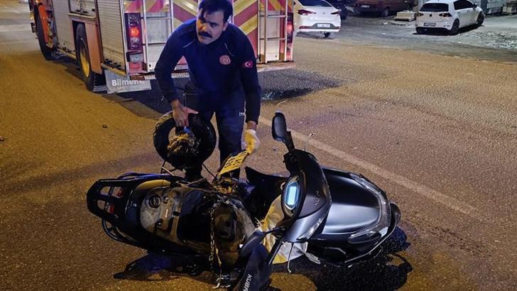 Mardin'de cipin çarptığı motosikletli genç, öldü
