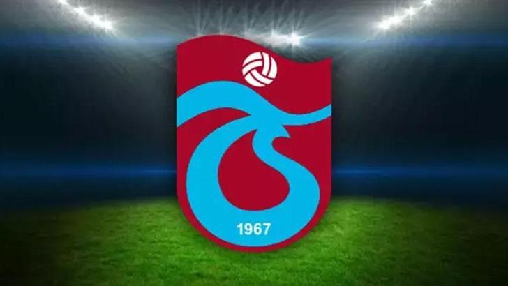 Trabzonspor'da Abdülkadir Ömür ve Umut Bozok kadro dışı bırakıldı