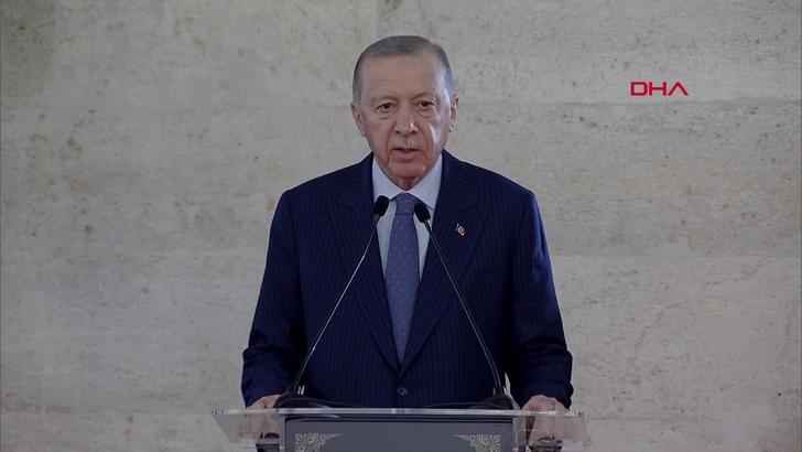 Cumhurbaşkanı Erdoğan: Zulme uğrayan tüm kardeşlerimize dua ediyoruz