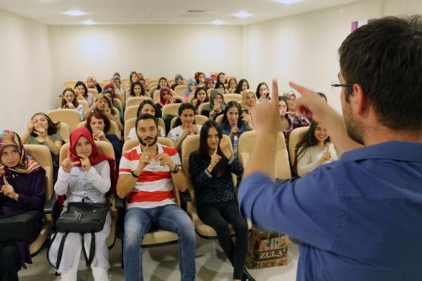 Ayda 800 çağrıya cevap veriliyor