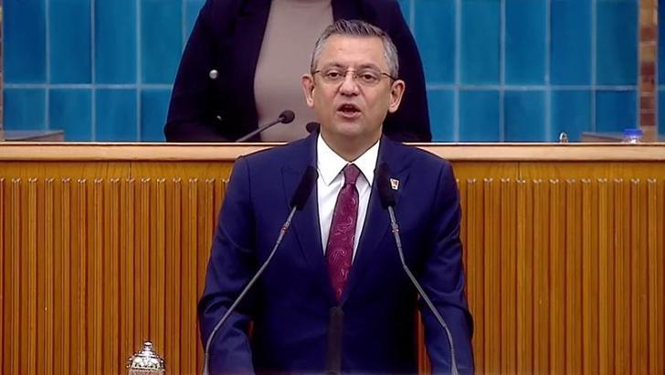 Özgür Özel: Emekli maaşını 17 bin liraya çıkarana kadar bütün CHP’lilerin eli yakanızda