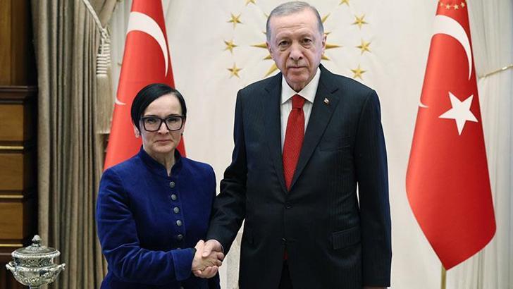 Cumhurbaşkanı Erdoğan'a büyükelçilerden güven mektubu