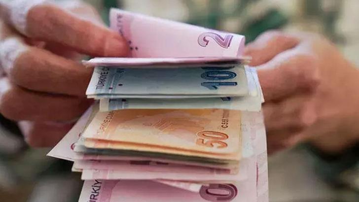En düşük emekli aylığını 10 bin liraya çıkaran madde, Meclis'te kabul edildi