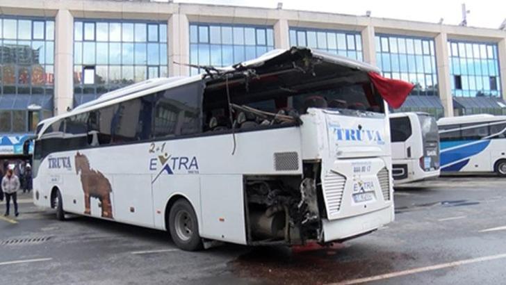 15 Temmuz Demokrasi Otogarında iki otobüs çarpıştı