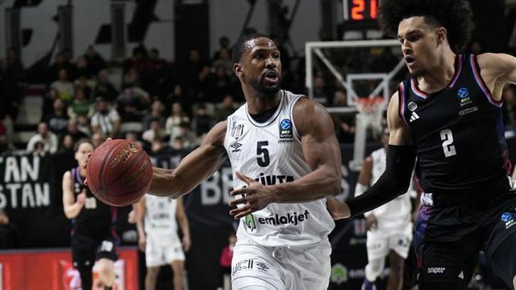 BJK Emlakjet - Paris Basketball: 72-95