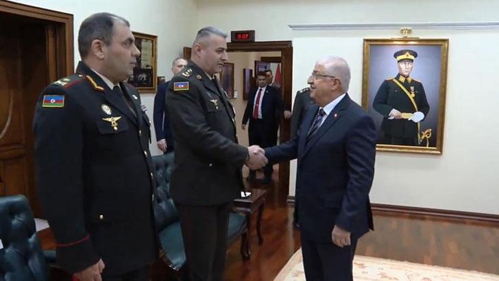 Bakan Güler, Azerbaycan Silahlı Kuvvetlerinde görevli generalleri kabul etti