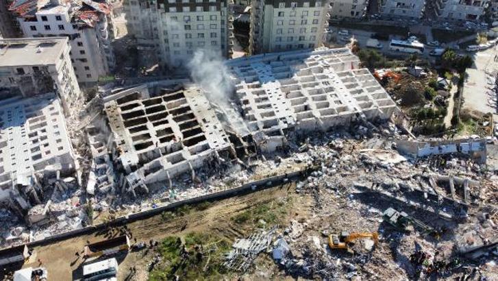 269 kişinin öldüğü Rönesans Rezidans iddianamesi kabul edildi; sanıklar için 22'şer yıl hapis istendi