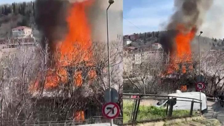 Eyüpsultan'da tek katlı ahşap bina alev alev yandı