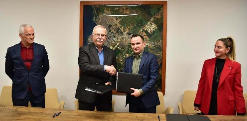 Çanakkale Belediyesi'nde toplu iş sözleşmesi imzalandı