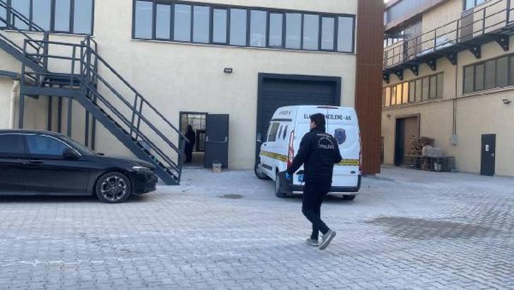 Bakımı yapılan yük asansörü, test sırasında düştü: 1'i ağır, 3 yaralı