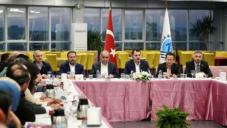 Kurum, Tuzla TOKİ Konutları hak sahipleriyle bir araya geldi