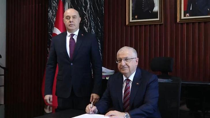 Bakan Güler, Irak'ta Bağdat Büyükelçiliğini ziyaret etti