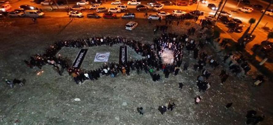 Hatay'da yıkılan Eda Apartmanı önünde anma etkinliği düzenlendi