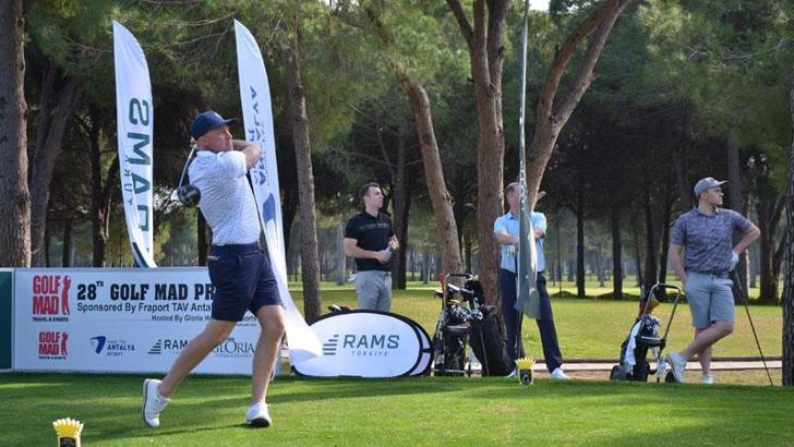 Antalya'da toplam 60 bin euro ödüllü golf turnuvası başladı