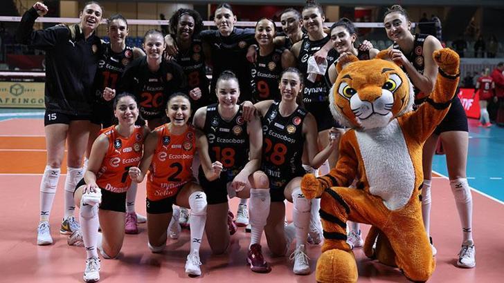 Eczacıbaşı Dynavit, CEV Şampiyonlar Ligi'nde çeyrek finale yükseldi
