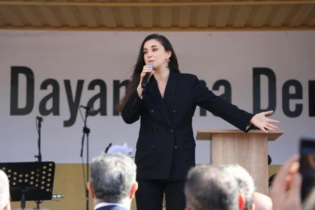 Karsu, memleketi Hatay’da Müzik Evi açtı