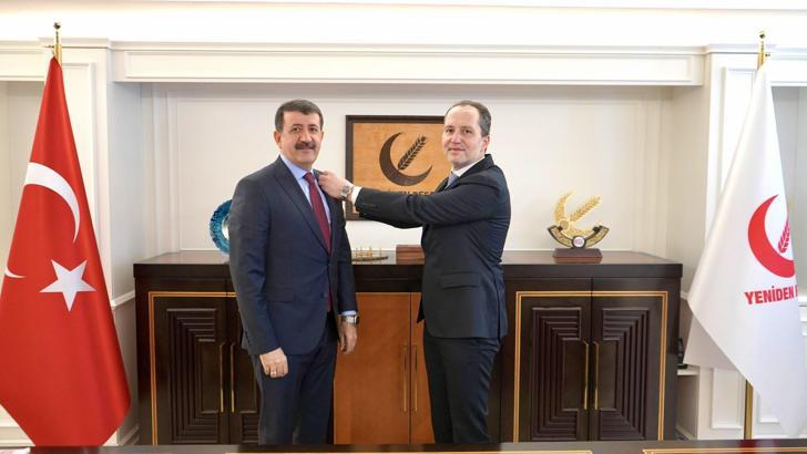 AK Partili belediye başkanları Yeniden Refah Partisi’nden aday oldu