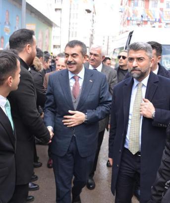 Bakan Tekin: Cumhur İttifakı, Türkiye'nin bekası üzerine kuruldu