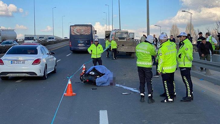 Ankara'da traktöre çarpan motosikletin sürücüsü öldü