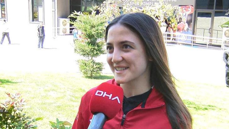 Cansu Bektaş'tan Avrupa Halter Şampiyonası'nda altın madalya