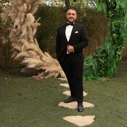 (Ölenin fotoğrafıyla )Kuzey Marmara Otoyolu'nda taksi gişelerdeki beton bariyere çarptı: 1 ölü 1 yaralı