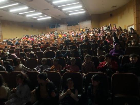 Bağlar Kaymakamlığı’nın projesiyle öğrenciler, tiyatro ile tanışacak