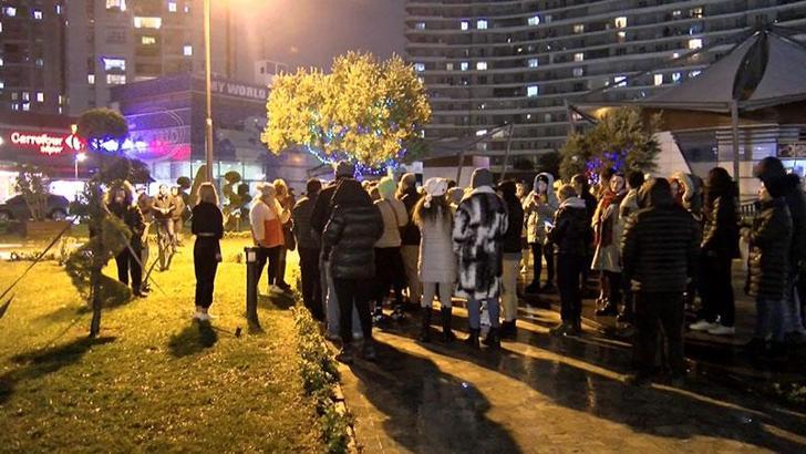 Başakşehir’de kediyi tekmeleyerek öldüren İbrahim Keloğlan'ın serbest bırakılması oturduğu sitede protesto edildi