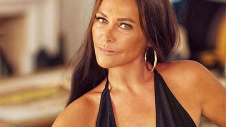 Hülya Avşar'ın icra tebligatına kendi imzasını atan kuryeye 1 yıl 8 ay hapis cezası