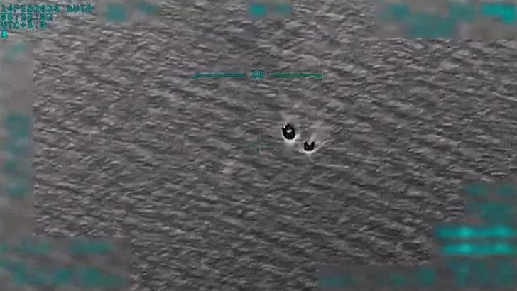 MSB: Yunanistan'ın denize bıraktığı göçmenler kurtarıldı